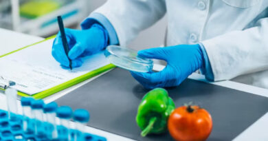 Food microbiology is a fascinating and essential branch of microbiology that examines the microorganisms living in and on our food